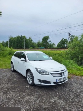 Opel Insignia I Sports Tourer 2.0 CDTI BiTurbo ECOTEC 195KM 2013 Opel Insignia 2.0 CDTI 4x4 Automatik Sport 194KM 2013r, zdjęcie 2