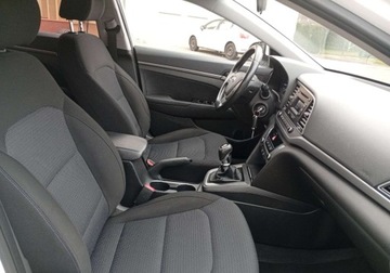 Hyundai Elantra VI 2018 Hyundai Elantra Kupiony w Polsce - pierwszy wlasciciel - benzyna - 1,6 - 1, zdjęcie 13
