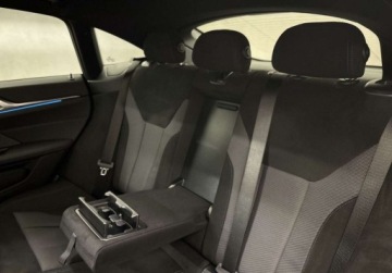 BMW i4 Gran Coupe Facelifting eDrive 40 340KM 2025 BMW i4 BMW i4 eDrive40 Gran Coupe Elektryczny 340KM, zdjęcie 16