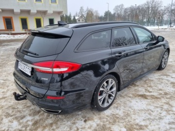Ford Mondeo V Kombi Facelifting 2.0 Hybrid 187KM 2021 FORD MONDEO 2.0 Hybrid ST Line FULL LED F-Vat 23%, zdjęcie 4