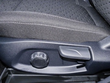 Ford Puma II 2025 Od ręki - Titanium 1.0 EcoBoost 125KM / Pakiet Winter, Driver Assistance, zdjęcie 3