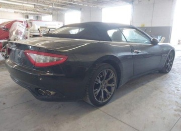 Maserati GranTurismo 2015 Maserati GranTurismo 2015, 4.7L, od ubezpieczalni 4.7 Benzyna 444KM, zdjęcie 5