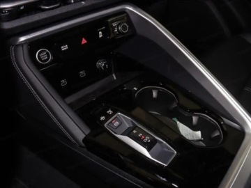 Audi Q5 II SUV Facelifting 2.0 40 TFSI MHEV 204KM 2026 AUDI Q5 TFSI quattro Suv 2.0 (204KM) 2026, zdjęcie 11