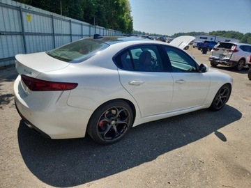 Alfa Romeo Giulia II 2017 Alfa Romeo Giulia Ti 2017 2.0l 2.0 Benzyna 280KM, zdjęcie 3