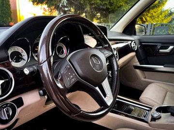 Mercedes GLK 2015 BARDZO ŁADNY MERCEDES BENZ GLK 250D R.PROD. 2015 130000KM FV 23%, zdjęcie 14