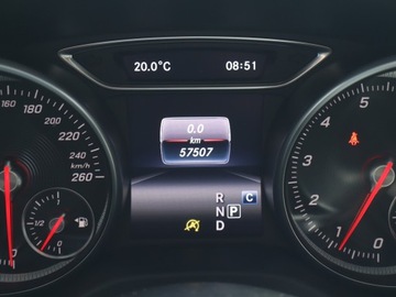 Mercedes GLA I Off-roader 2.0 220 184KM 2017 Mercedes GLA GLA 220 4MATIC, Salon Polska, 4X4, zdjęcie 10