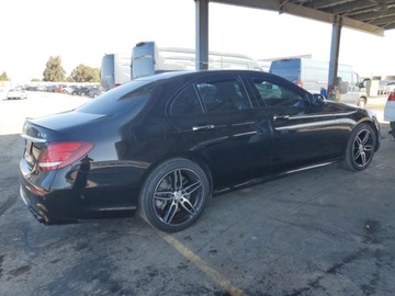 Mercedes Klasa E W213 2020 Mercedes-Benz Klasa E 2020r., AMG 53 4 MATIC, od ubezpieczalni 3.0 Benzyna, zdjęcie 4