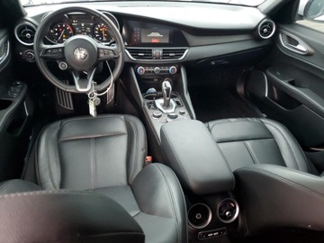 Alfa Romeo Giulia II Sedan Facelifting 2.0 Turbo 280KM 2022 Alfa Romeo Giulia Super 2022 2.0l 2.0 Benzyna 280KM, zdjęcie 8