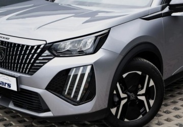 Peugeot 2008 II SUV Facelifting 1.2 PureTech 130KM 2024 Peugeot 2008 LIFT_Polski salon_Benzyna_ 1.2 Benzyna 130KM, zdjęcie 13