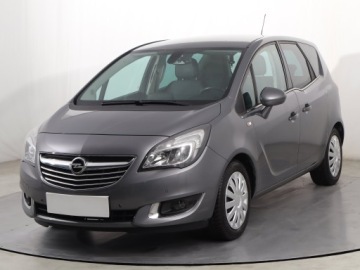 Opel Meriva II Mikrovan Facelifting 1.4 Turbo ECOTEC 140KM 2017 Opel Meriva 1.4 Turbo, Salon Polska, Serwis ASO, zdjęcie 1