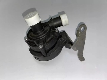 Audi Seat Vw dodatkowa pompka cieczy 5Q0965567J