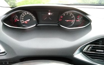 Peugeot 308 II SW Facelifting 1.2 PureTech 130KM 2018 Ładny Peugeot 308, 2018r, 1.2 130KM, zdjęcie 15