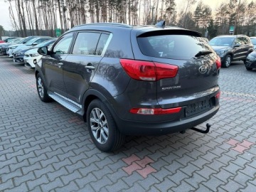 Kia Sportage III SUV Facelifting 1.7 CRDi 115KM 2015 Kia Sportage 1.7 CRDI Kamera Panorama dach Skóry, zdjęcie 6