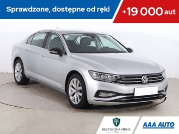 Volkswagen Passat B8 Limousine Facelifting 2.0 TSI 190KM 2020 VW Passat 2.0 TSI, Salon Polska, Automat, Navi