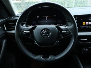Skoda Kamiq Crossover Facelifting 1.0 TSI 115KM 2024 Skoda Kamiq 1.0 TSI, 1. Właściciel, Serwis ASO, zdjęcie 17
