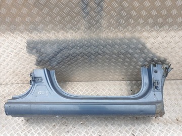 PRÓG PRAWY PRZÓD W3U HYUNDAI i20 II HB 15r