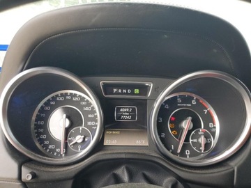 Mercedes Klasa G W461 2015 Mercedes-Benz Klasa G 63 AMG 2015 5.5l 5.5 Benzyna 536KM, zdjęcie 9