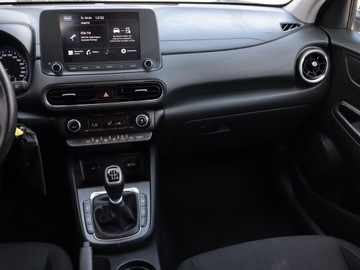 Hyundai Kona I Crossover Facelifting 1.0 T-GDI 120KM 2022 Hyundai Kona 1.0 T-GDI MHEV, VAT 23%, Klima, zdjęcie 7