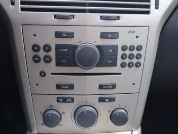 Opel Astra H Hatchback 5d 1.4 TWINPORT ecoFLEX 90KM 2007 Opel Astra 1.4 16V, Salon Polska, Klima, El. szyby, zdjęcie 12