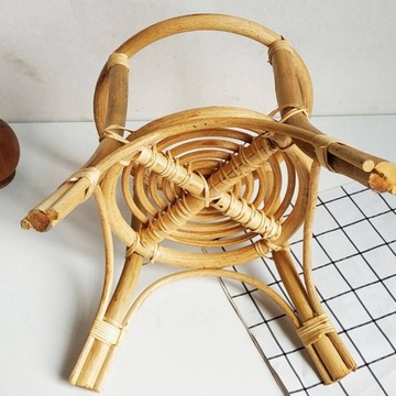 Подставка для цветов из натурального ротанга