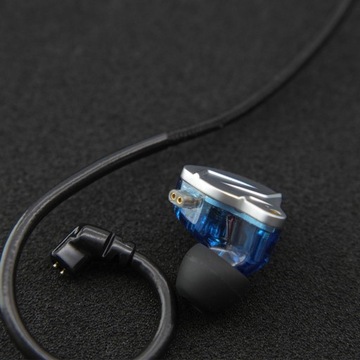 Kabel do słuchawek 2-pinowe złącze QDC 2,5 mm