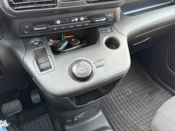 Opel Combo E 2019 Opel Combo Life niepełnosprawnych rampa inwalida, zdjęcie 24