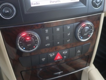 Mercedes Klasa M W164 Off-roader Facelifting 3.0 V6 (350 CDI) 231KM 2010 Mercedes ML ML 350 CDI, Salon Polska, 227 KM, zdjęcie 11