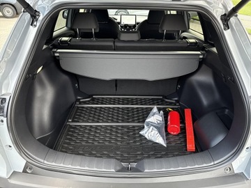 Toyota Corolla Cross 2.0 Hybrid Dynamic Force 197KM 2024 Toyota Corolla Cross 2.0 Hybrid Style Cross 2.0 Hy, zdjęcie 12