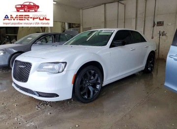 Chrysler 300C II 2023 Chrysler 300 Touring 2023 3.6 Benzyna 292KM