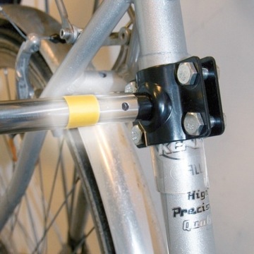 Uchwyt do smyczy rowerowej dla psa TX-1287-10