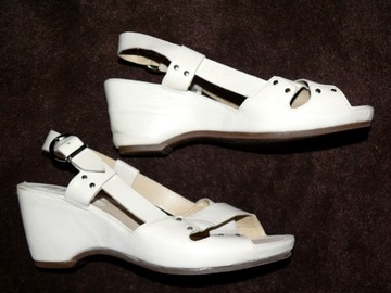 Clarks sandały rozmiar 37