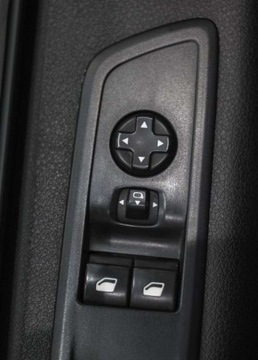 Toyota Proace II Furgon Medium 2.0 D-4D 177KM 2022 Toyota Proace Verso Verso 2.0 D4-D Long Business Aut. 2.0 Diesel 177KM, zdjęcie 28