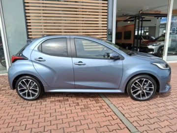 Toyota Yaris IV Hatchback Facelifting 1.5 Hybrid Dynamic Force 116KM 2026 Od ręki - Style 1.5 Hybrid 116KM | Podgrzewane fotele!, zdjęcie 3