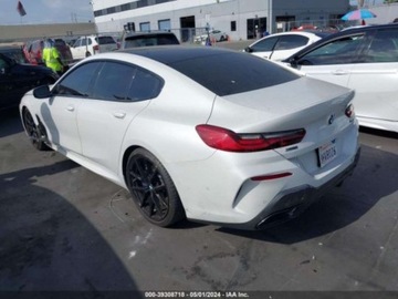 BMW Seria 8 II 2022 BMW Seria 8 m850i Gran Coupe, 2022r., 4x4, 4.4L, zdjęcie 3