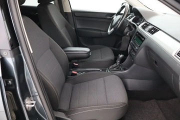 Skoda Rapid II Spaceback 1.6 TDI 90KM 2014 Skoda Rapid Spaceback 1.6 TDI, Salon Polska, DSG, zdjęcie 8