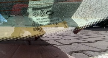 SKLO (OKNO) W KRYT ZADNÍ RENAULT ARKANA