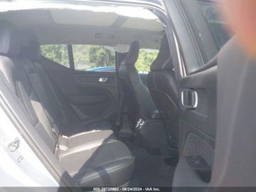 Volvo XC40 2023 Volvo XC 40 2023r, b5 Ultimate Bright, 2.0L, 4x4 2.0 Benzyna 247KM, zdjęcie 10