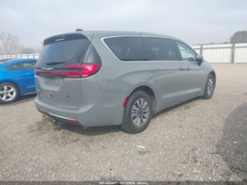 Chrysler Pacifica II 2023 Chrysler Pacifica Hybrid Touring L , 2023r., 3.6L 3.6 Hybryda Plug-in 260KM, zdjęcie 3