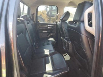  RAM 1500 2019r., Laramie, od ubezpieczalni 5.7 Benzyna 395KM, zdjęcie 8