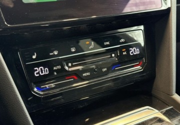 Volkswagen Arteon Shooting Brake R 2.0 TSI 320KM 2022 Volkswagen Arteon Arteon 2.0 TSI 4Motion R DSG - benzyna, naped 4x4, 5 drz, zdjęcie 21