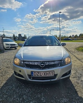 Opel Astra H Kombi 1.9 CDTI ECOTEC 120KM 2007 Opel Astra Opel Astra III 1.9 CDTI Sport 1.9 Diesel 120KM, zdjęcie 4