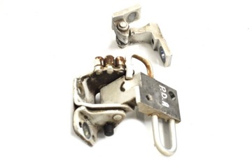 AUDI TT 8J 2.0 TFSI 2009 RHD PŘEDNÍ PRAVÉ DVEŘE PANTY