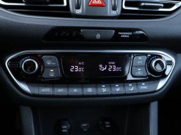 Hyundai i30 III 2020 Hyundai i30 1.5 T-GDI MHEV, Salon Polska, zdjęcie 17