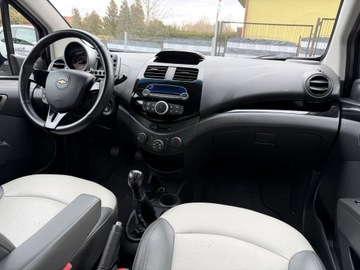 Chevrolet Spark II Hatchback 1.0L DOHC 68KM 2011 Chevrolet Spark TYLKO 126tyśkm! 1WŁ 1.0b ORYGINAŁ LAKIER 2011r LT SKÓRY!, zdjęcie 26