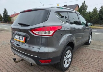 Ford Kuga II SUV 2.0 Duratorq TDCi 140KM 2014 Ford Kuga 2.0Dieselbogata wersjaserwisprosto z Niemiec 2.0 Diesel 140KM, zdjęcie 4