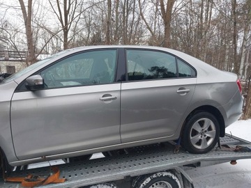 skoda Rapid переднее правое пассажирское сиденье Europa Lift 17 лет