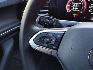 Volkswagen Passat B8 Variant Facelifting 2.0 TDI SCR 150KM 2024 Volkswagen Passat Variant Faktura VATKamery 360Zadbany Maly przebiegElegan, zdjęcie 13