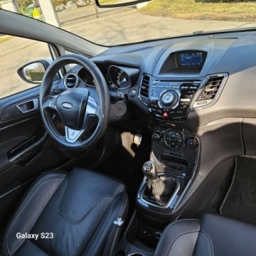 Ford Fiesta VII Hatchback 3d Facelifting 1.0 EcoBoost 125KM 2013 Ford Fiesta Czujniki Parkowania Podgrzewane Fotele Super Stan Gwarancja Sk, zdjęcie 29