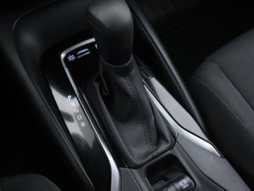 Toyota Corolla XII Hatchback 1.8 Hybrid 122KM 2020 Toyota Corolla 1.8 Hybrid, Salon Polska, zdjęcie 12