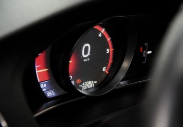 Volvo V40 II Cross Country 2.0 D2 DRIVE-E 120KM 2015 Volvo V40 Volvo V40 2.0 Diesel 120 KM 2.0 Diesel 120KM, zdjęcie 22